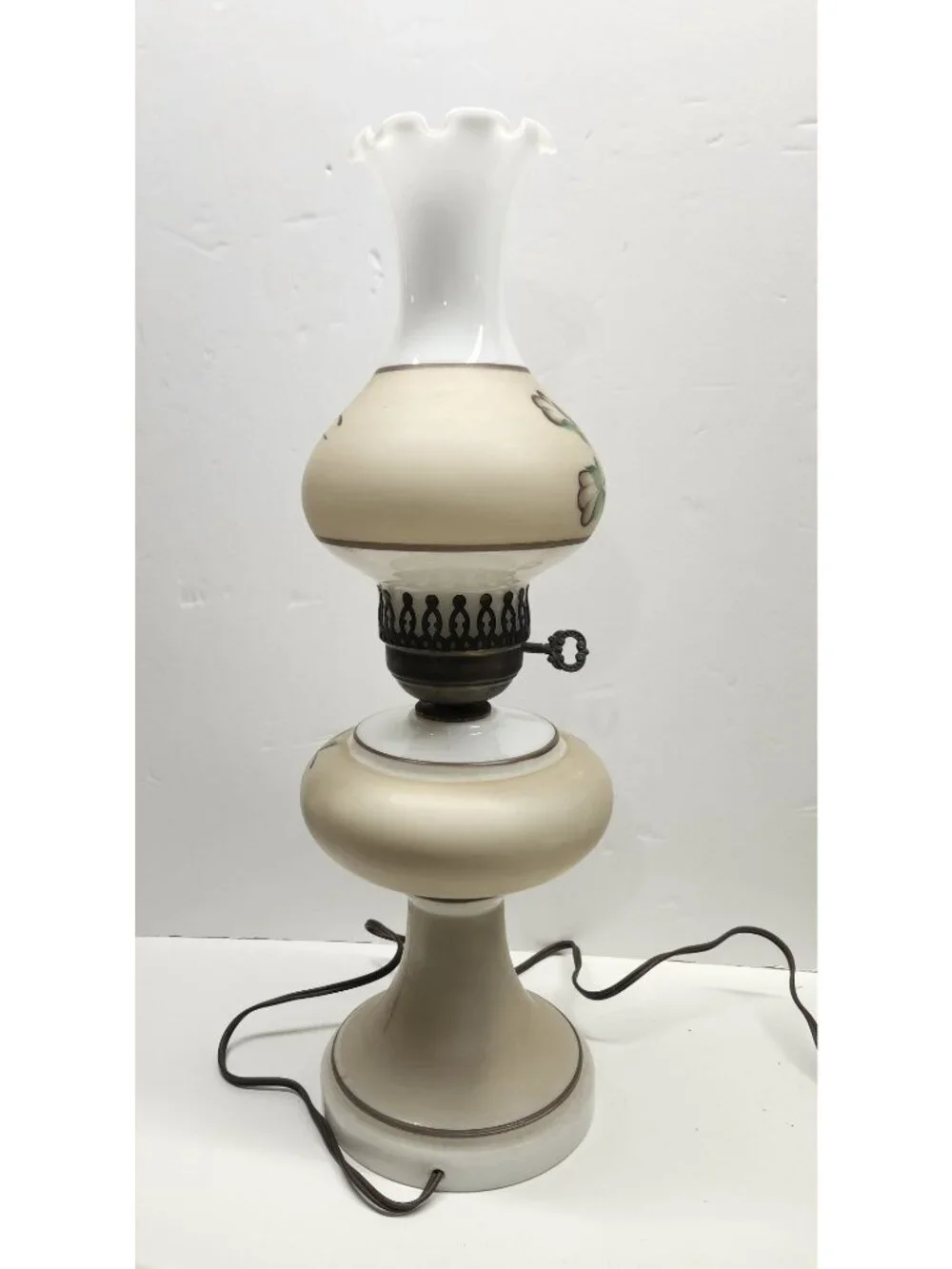 Tiered Vintage GWTW Glass Lamp Mid-Century Milk Glass Gone With the Wind